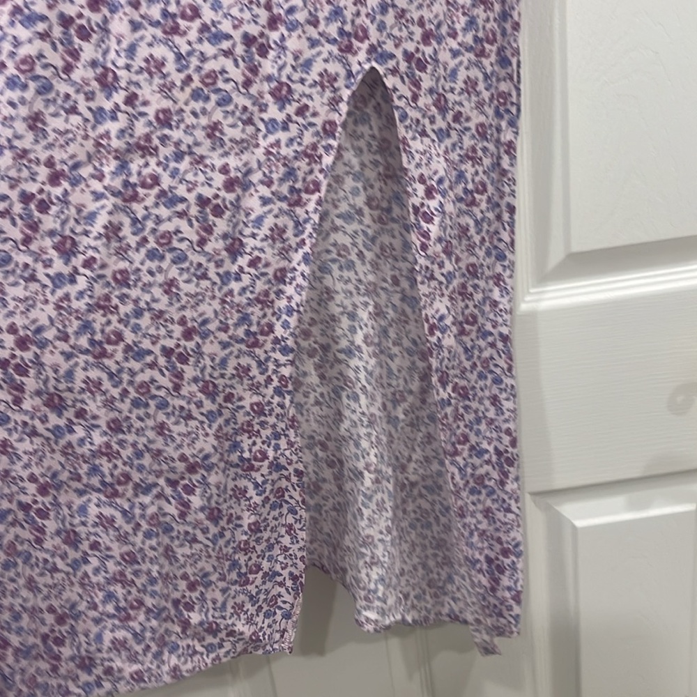 Reformation Dress - Picture 3 of 3